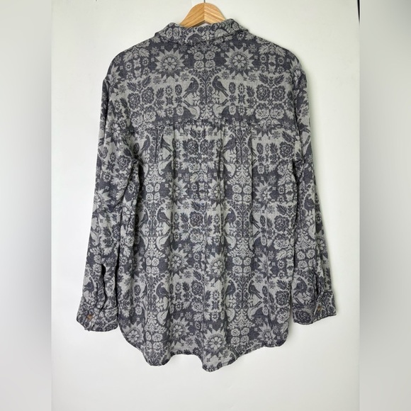 Anthropologie Pilcro Oversized Button Up Blue Floral Bird Print - Picture 2 of 5